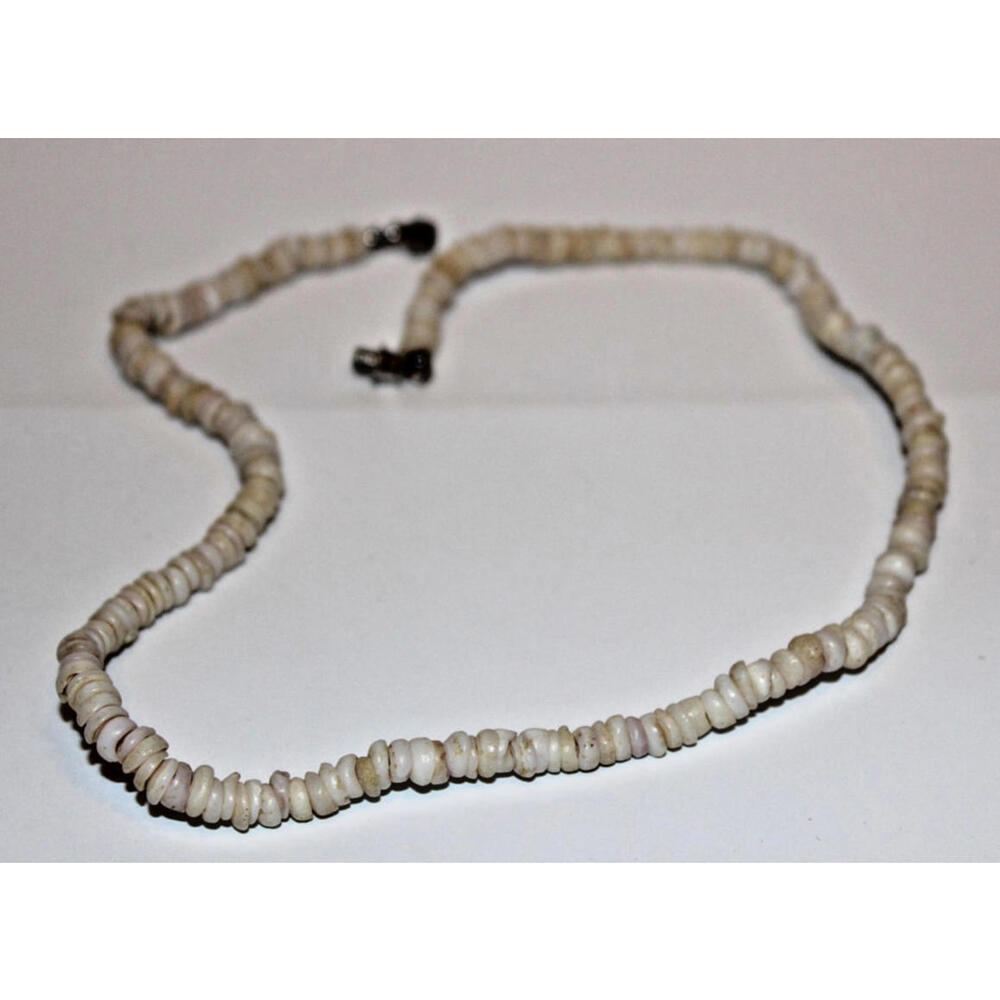 Vintage White Shell Heishi Bead Choker Necklace 15" Screw Clasp Boho Beach